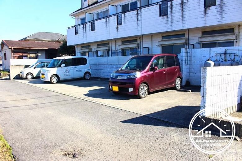 ユミト元山-101-駐車場